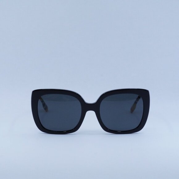 Burberry BE4323 385387 Sunglasses Nero Square Frame, Grey Lenses main image 5